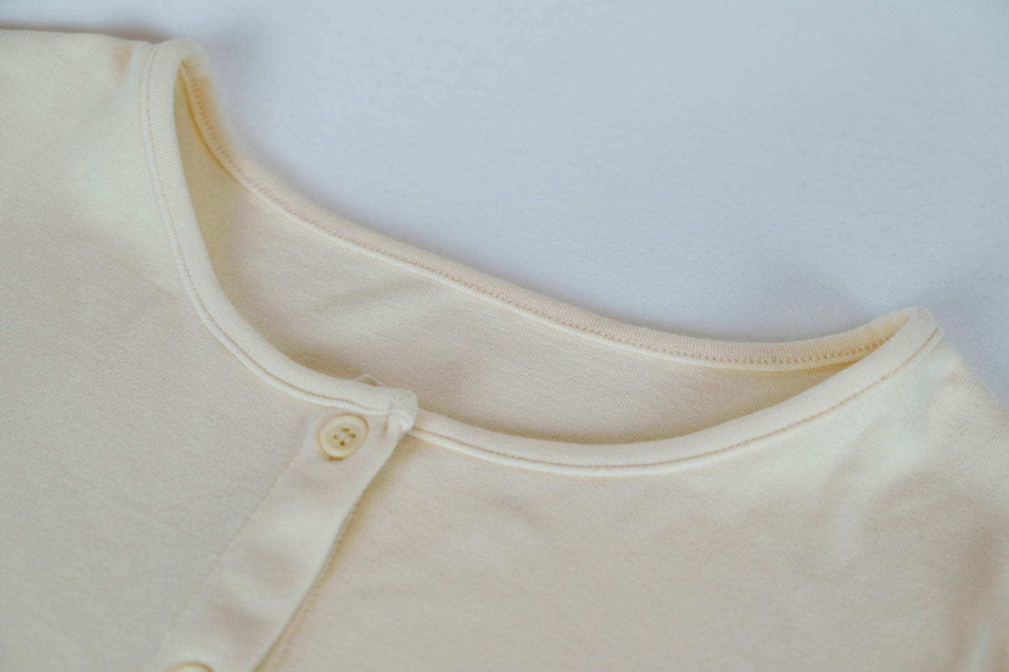 Soft Yellow Sporty Skirt Outfit (Three-piece)