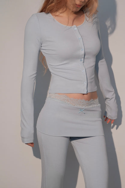 Cozy long sleeves & foldover pant outfit