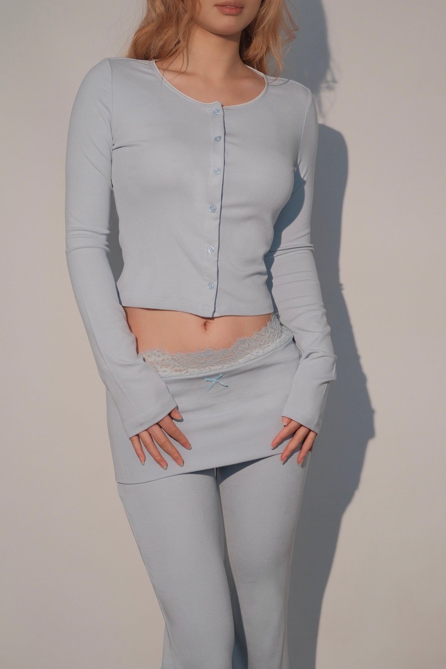 Cozy long sleeves & foldover pant outfit