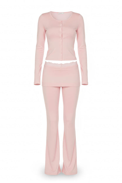 Cozy long sleeves & foldover pant outfit