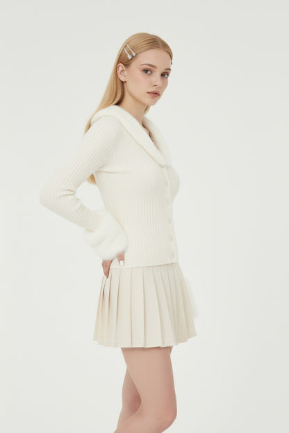 Plush Collar Knit Set with Pleated Skirt